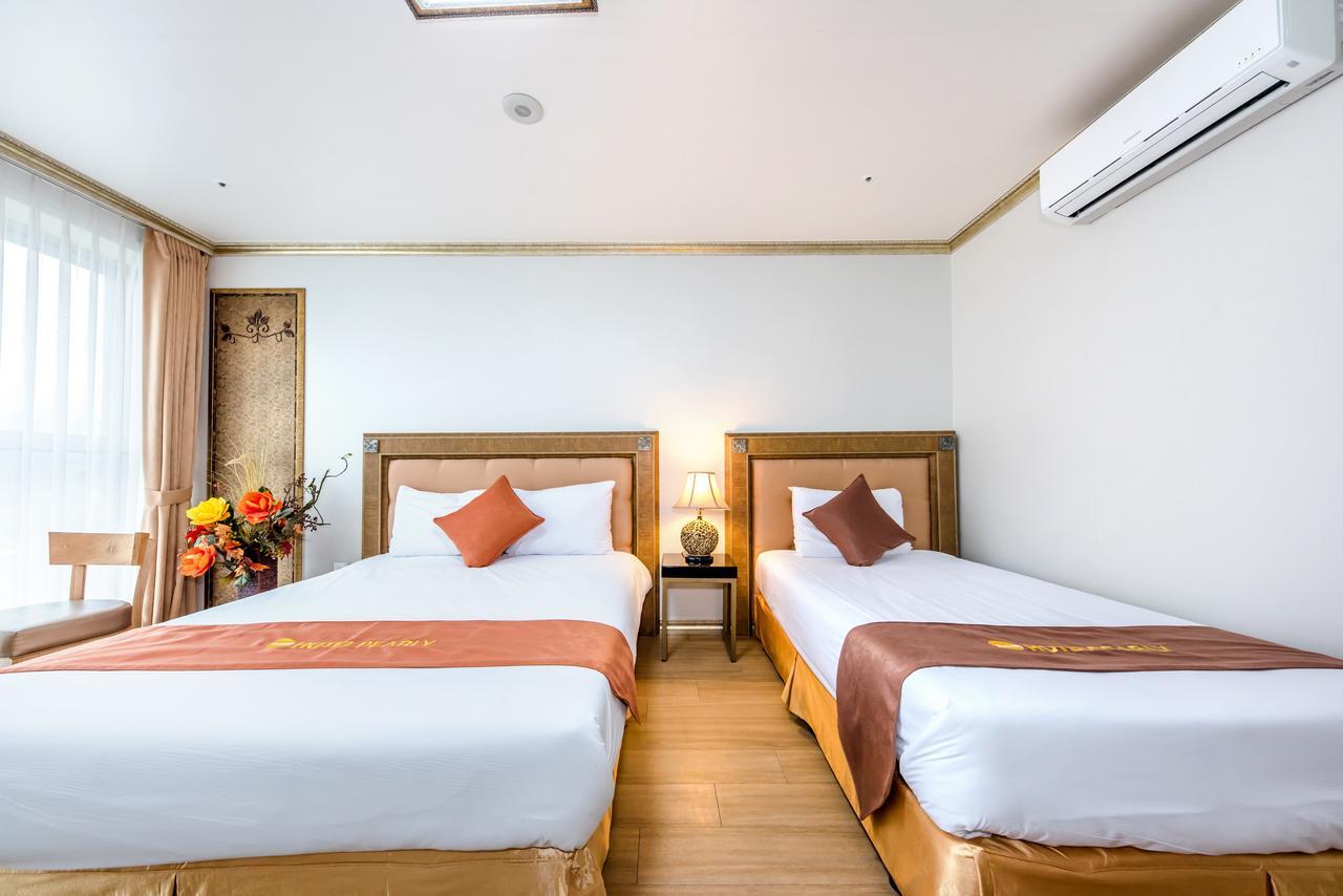 Pearly Hotel 济州市 外观 照片